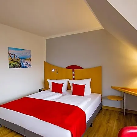 Inselhotel Kleiner Bodden Hotel 3*